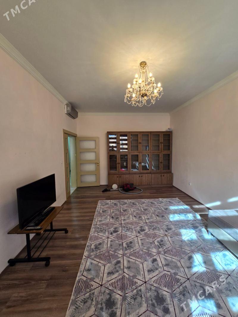 Мир 8/4 3эт 2ком 88м2 Срочно - Ашхабад - img 2