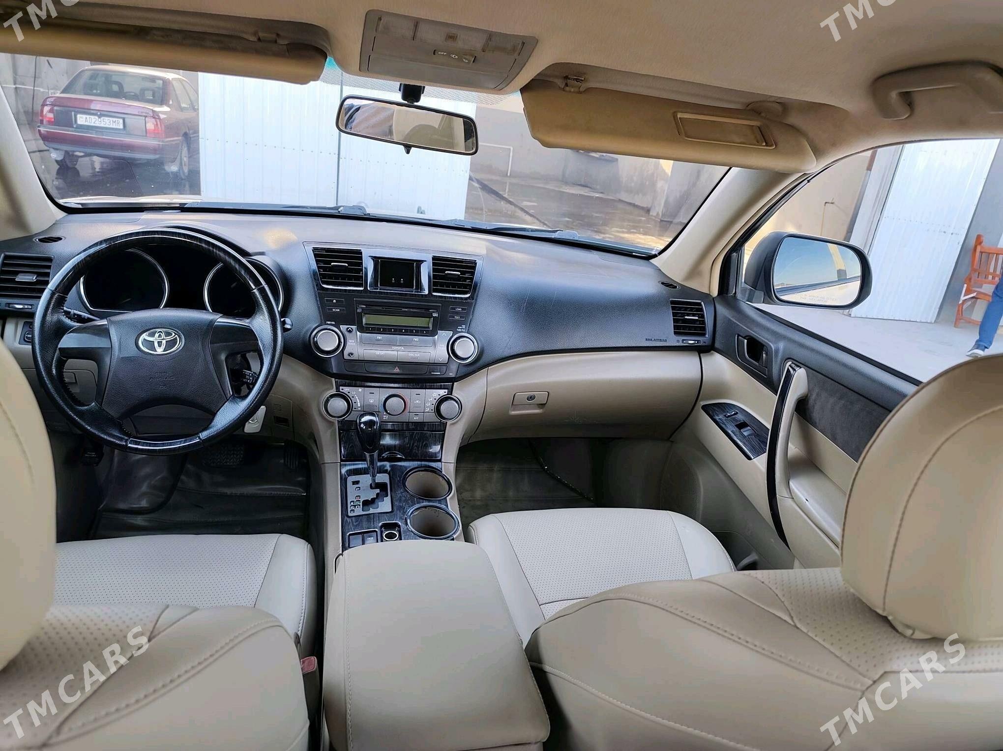 Toyota Highlander 2009 - 230 000 TMT - Мары - img 4