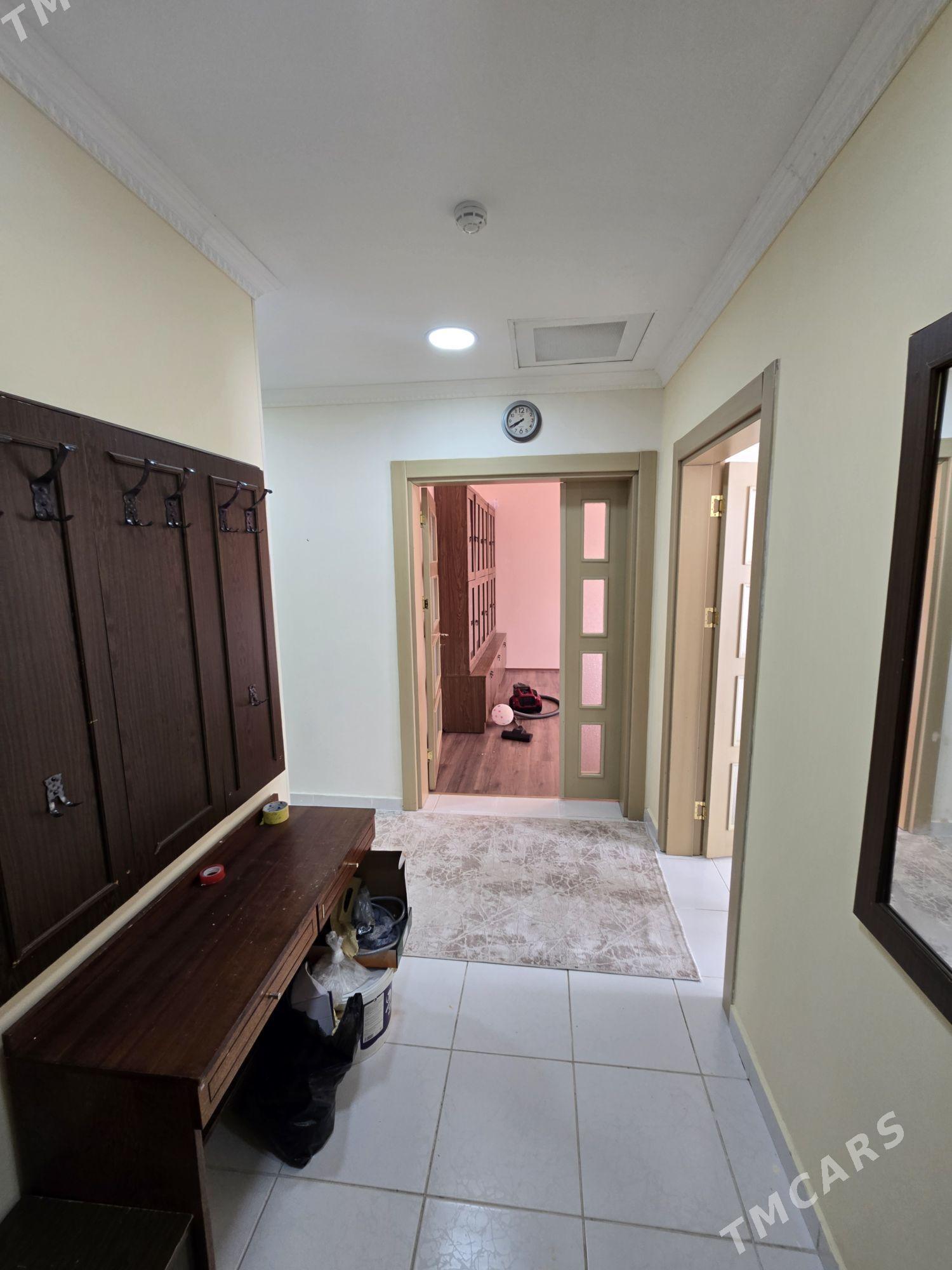 Мир 8/4 3эт 2ком 88м2 Срочно - Ашхабад - img 3