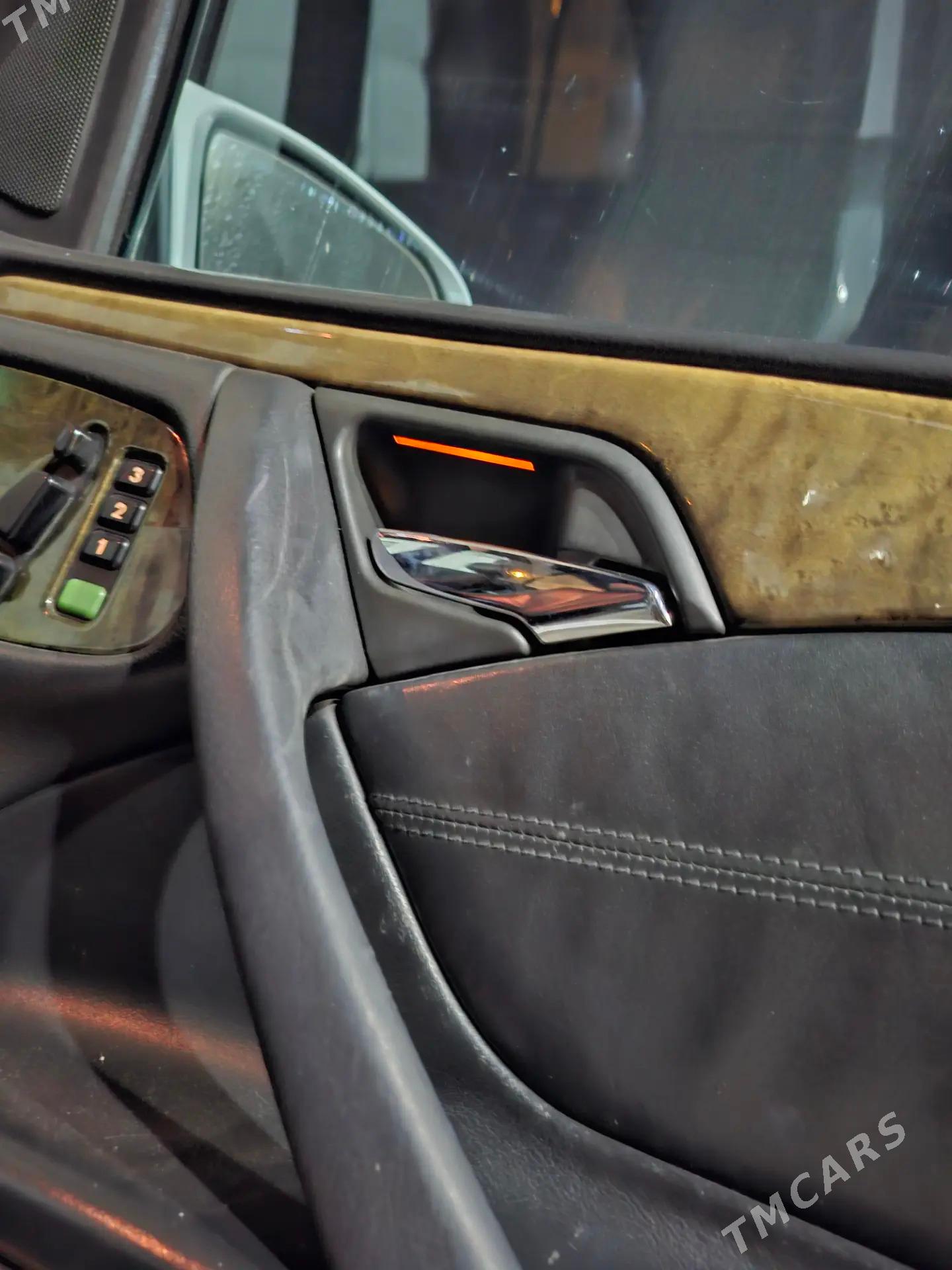 Mercedes-Benz E55 AMG 2000 - 115 000 TMT - Ашхабад - img 5