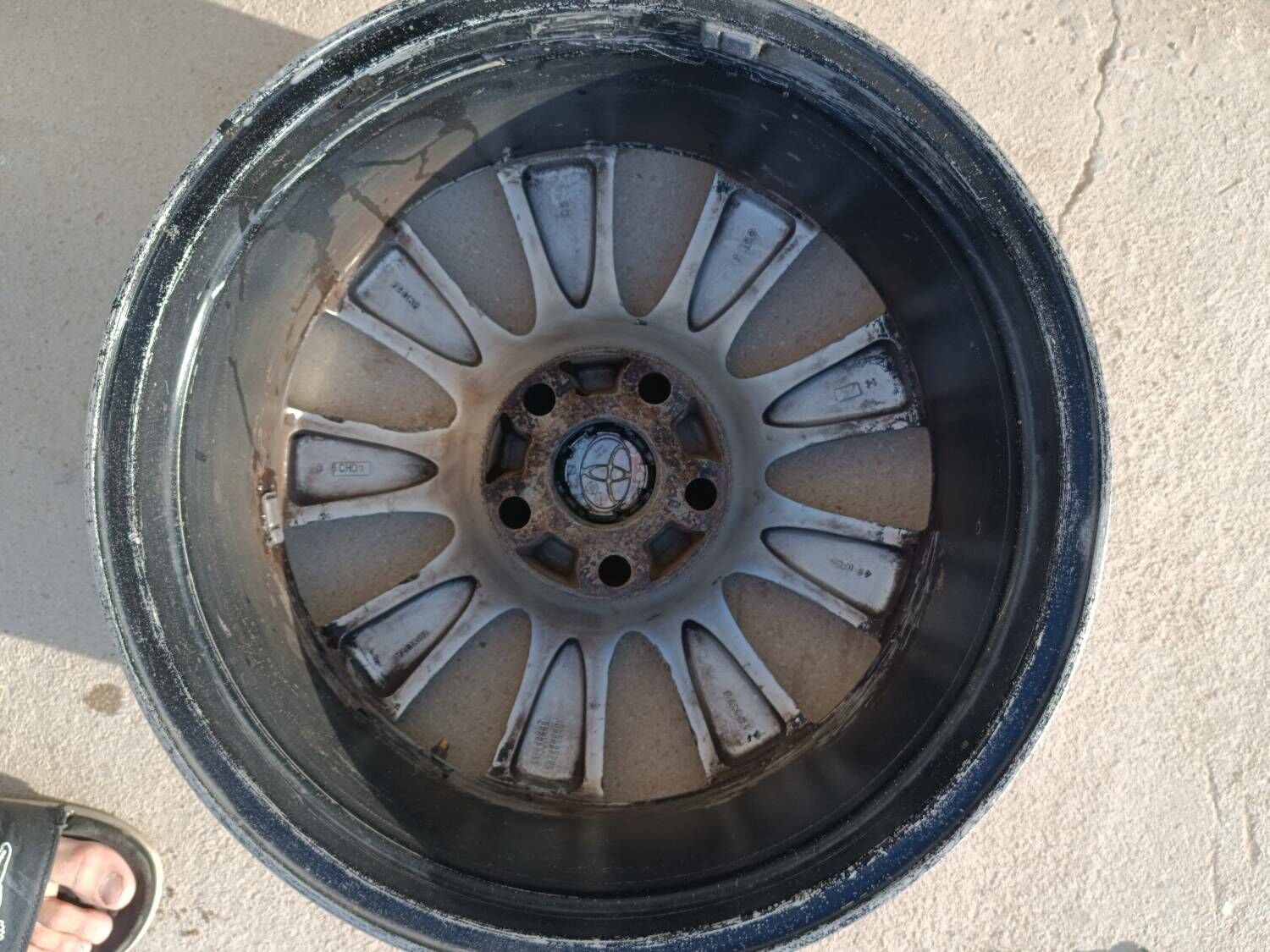 Toyota Aurion diska 17 lik 2 800 TMT - Balkanabat - img 9