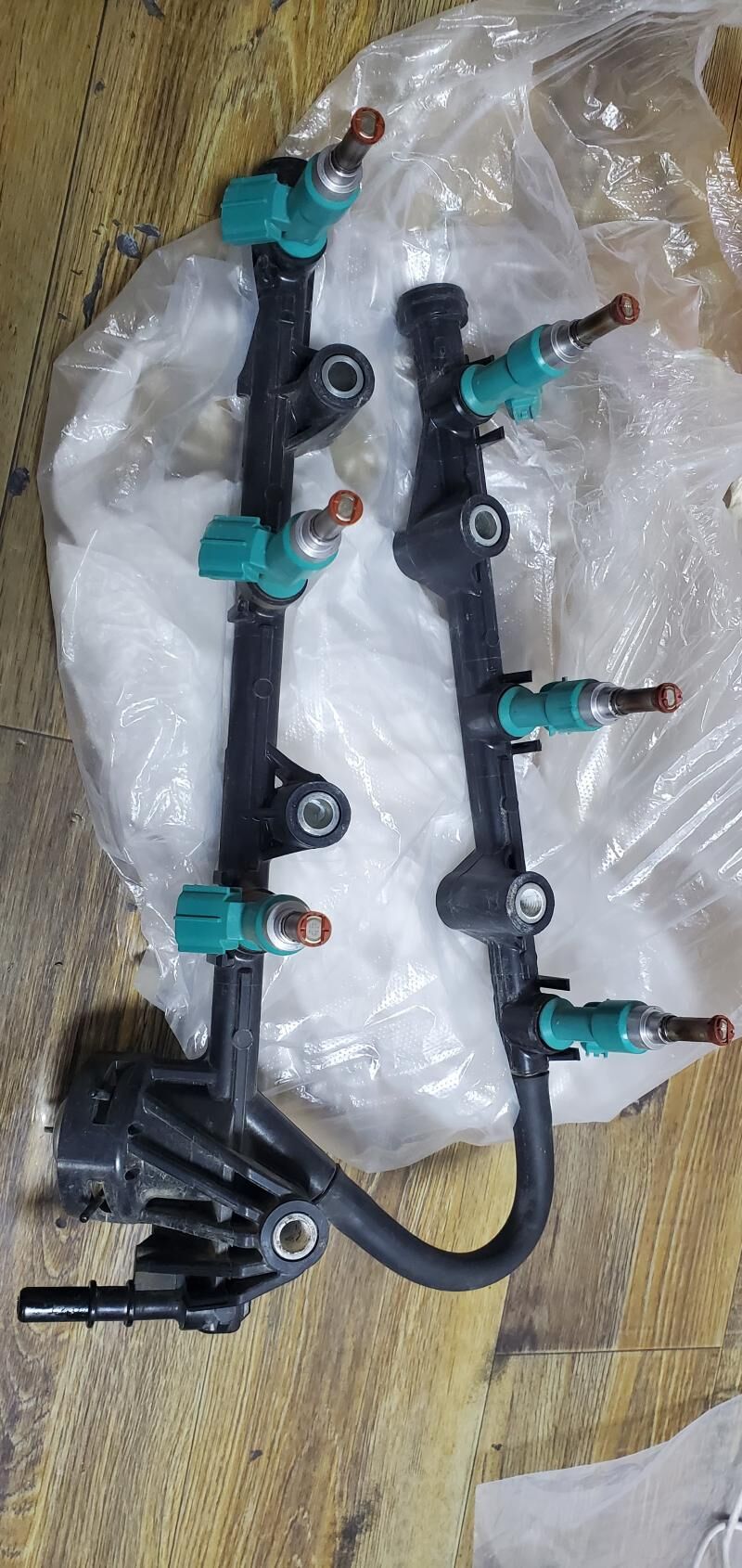 Инжектор Фарсунка 3.5 матор 2 000 TMT - Туркменабат - img 1