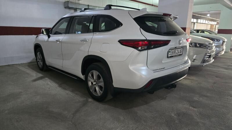 Toyota Highlander 2022 - 644 000 TMT - Podwoýski köç. (Bitarap Türkmenistan şaýoly) - img 7