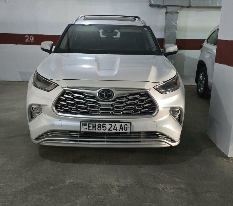 Toyota Highlander 2022 - 644 000 TMT - Podwoýski köç. (Bitarap Türkmenistan şaýoly) - img 8