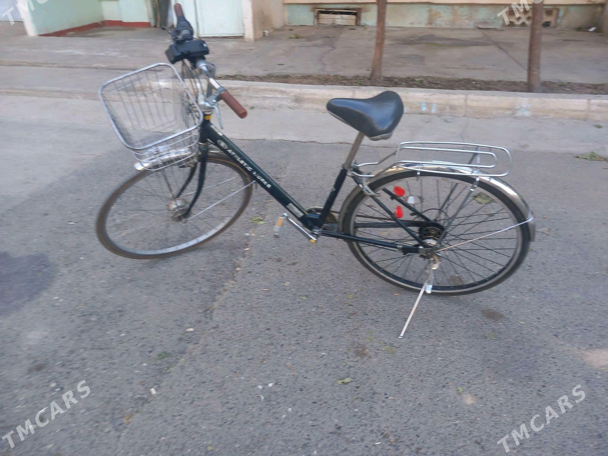 tirgir - 30 mkr - img 2