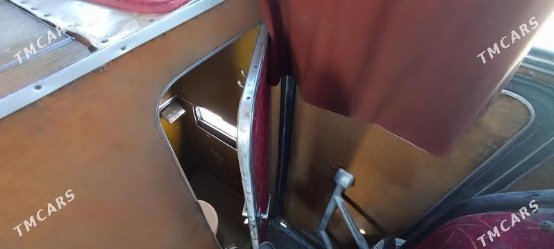 Mercedes-Benz Viano 1982 - 220 000 TMT - Бахарден - img 10