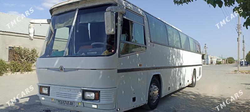 Mercedes-Benz Viano 1982 - 220 000 TMT - Бахарден - img 2