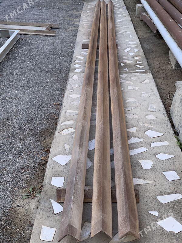 ugolnik - Büzmeýin - img 2