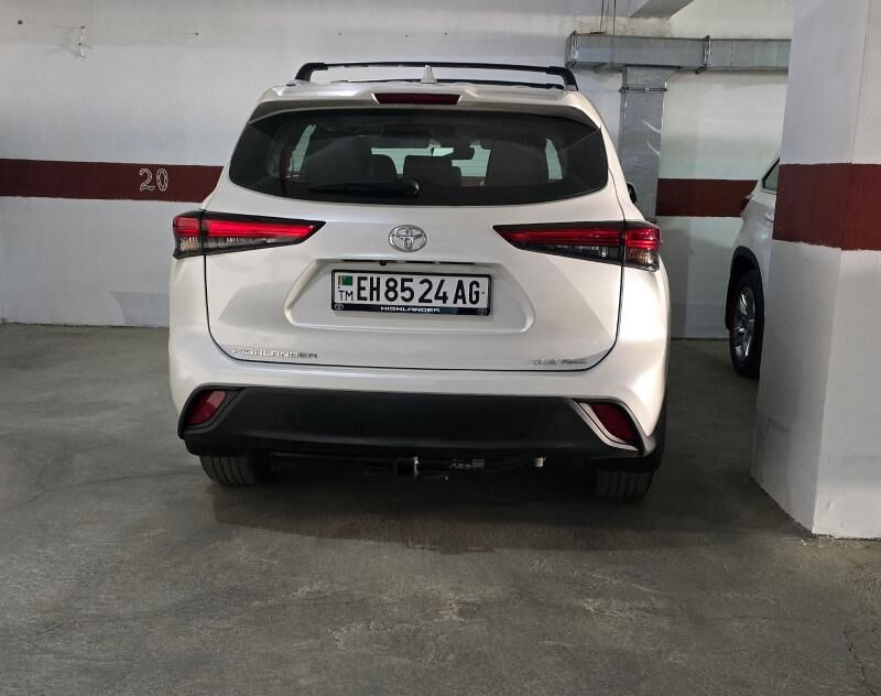 Toyota Highlander 2022 - 645 000 TMT - ул. Подвойского (Битарап Туркменистан шаёлы) - img 8