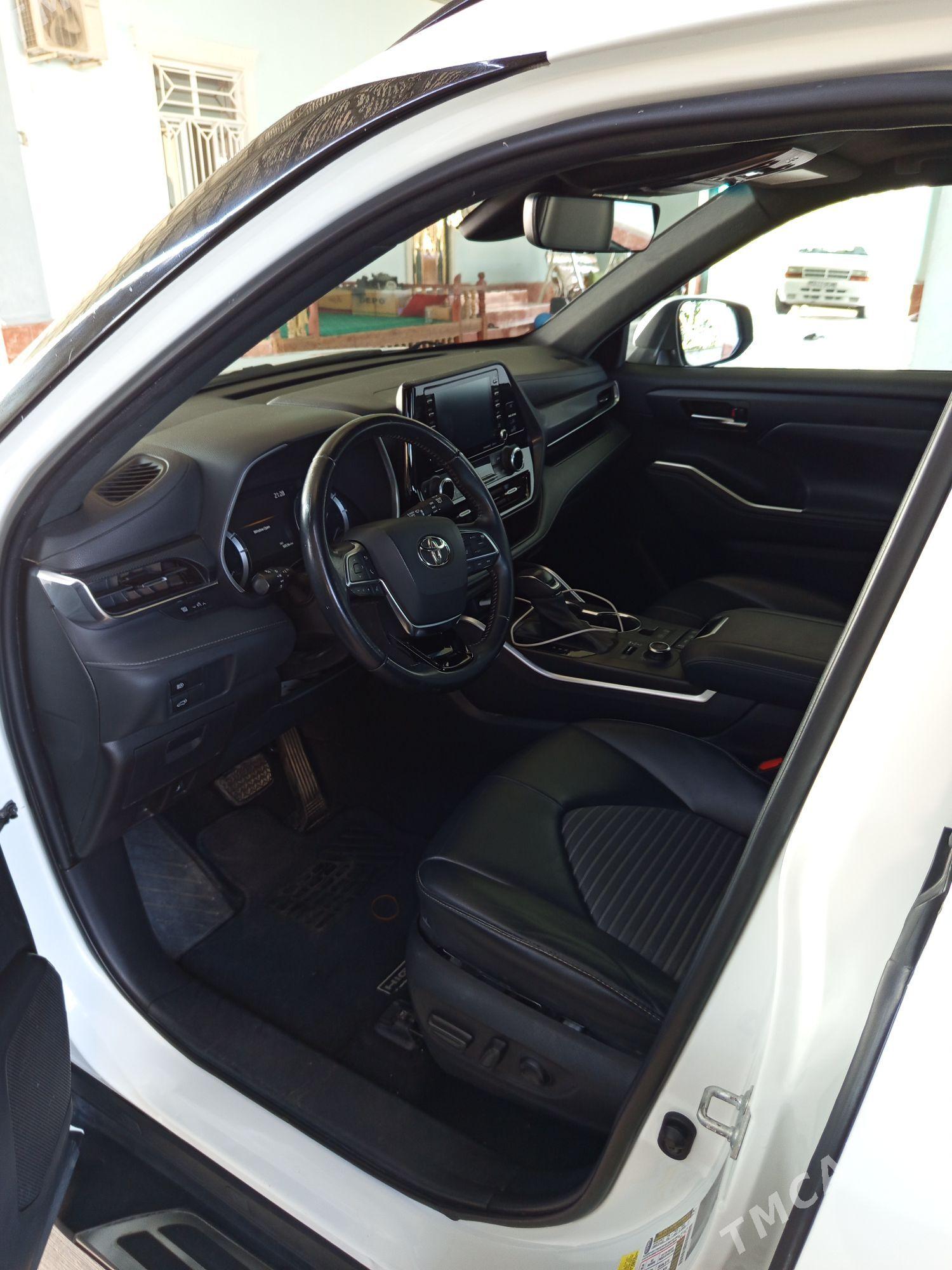 Toyota Highlander 2021 - 500 000 TMT - Mary - img 2