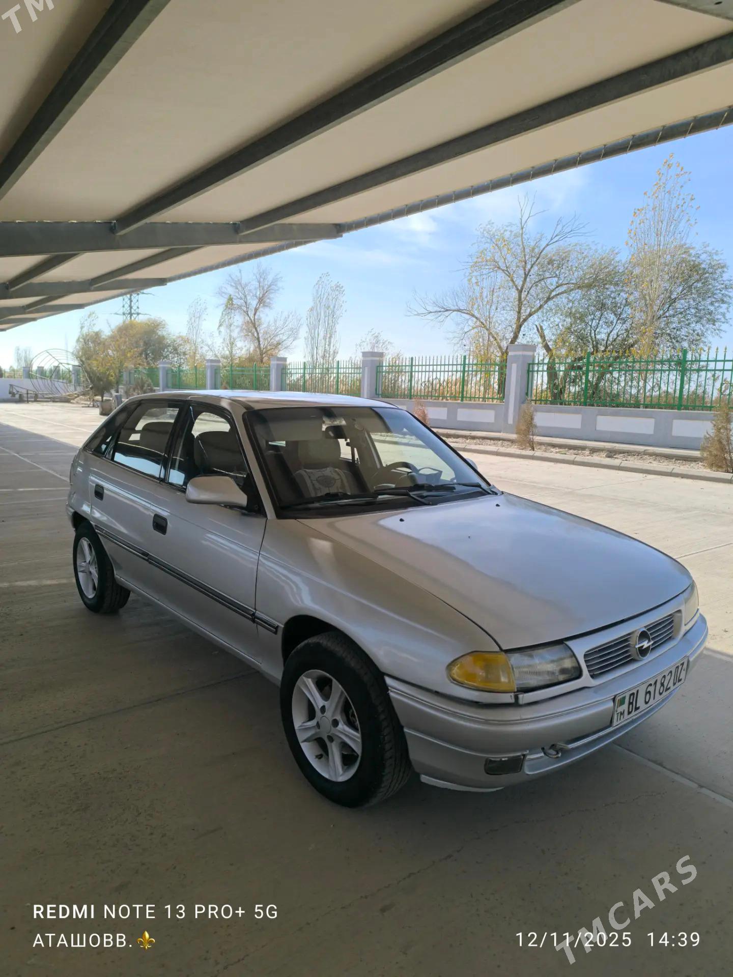 Opel Astra 1994 - 52 000 TMT - Гурбансолтан Едже - img 7