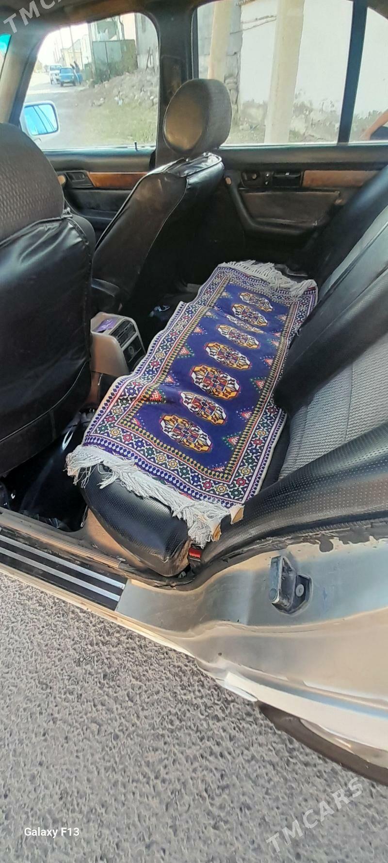 BMW 525 1990 - 30 000 TMT - Анев - img 6