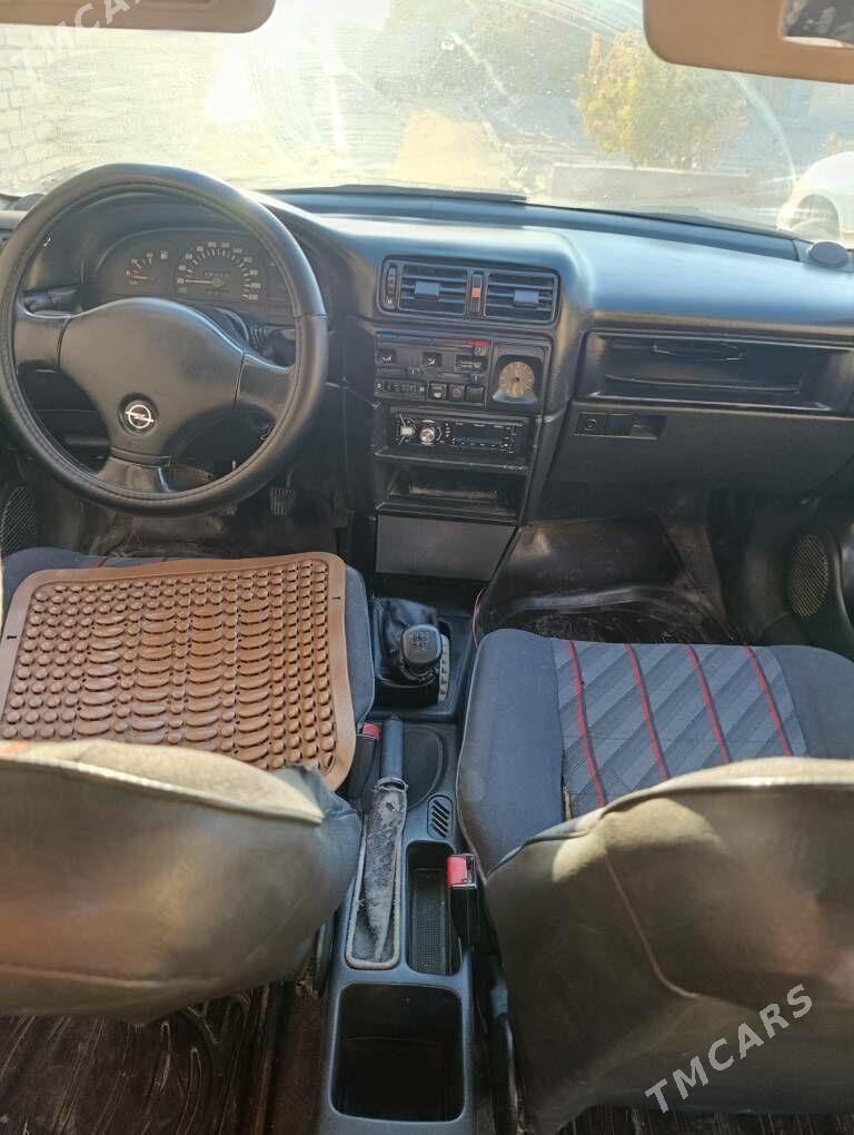 Opel Vectra 1992 - 40 000 TMT - Сакар - img 6