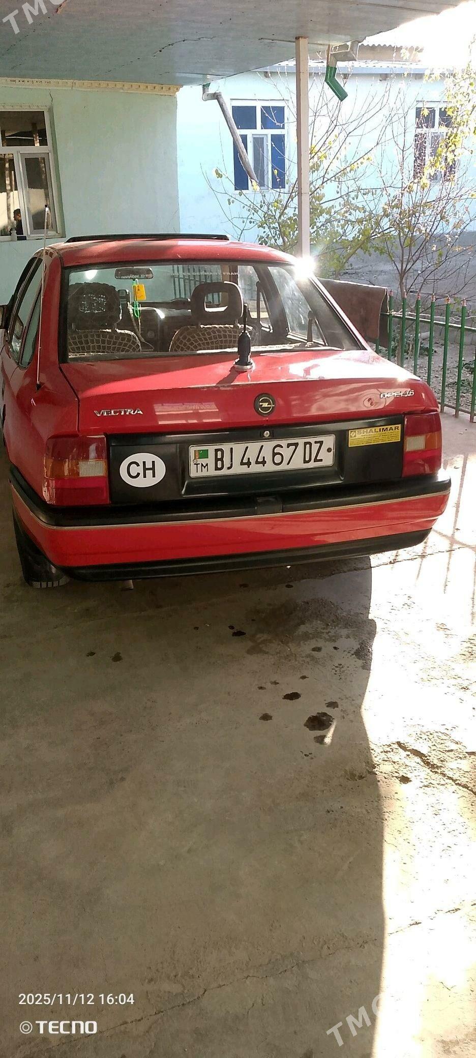 Opel Vectra 1990 - 40 000 TMT - Гурбансолтан Едже - img 4