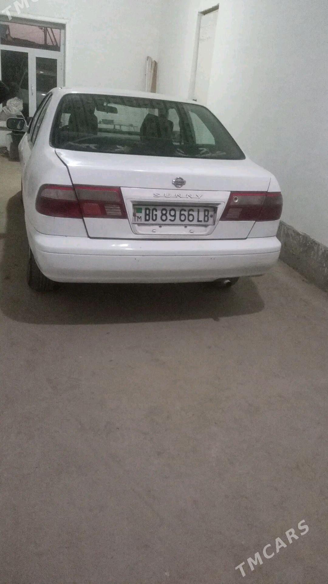 Nissan Sunny 2000 - 30 000 TMT - Дянев - img 2