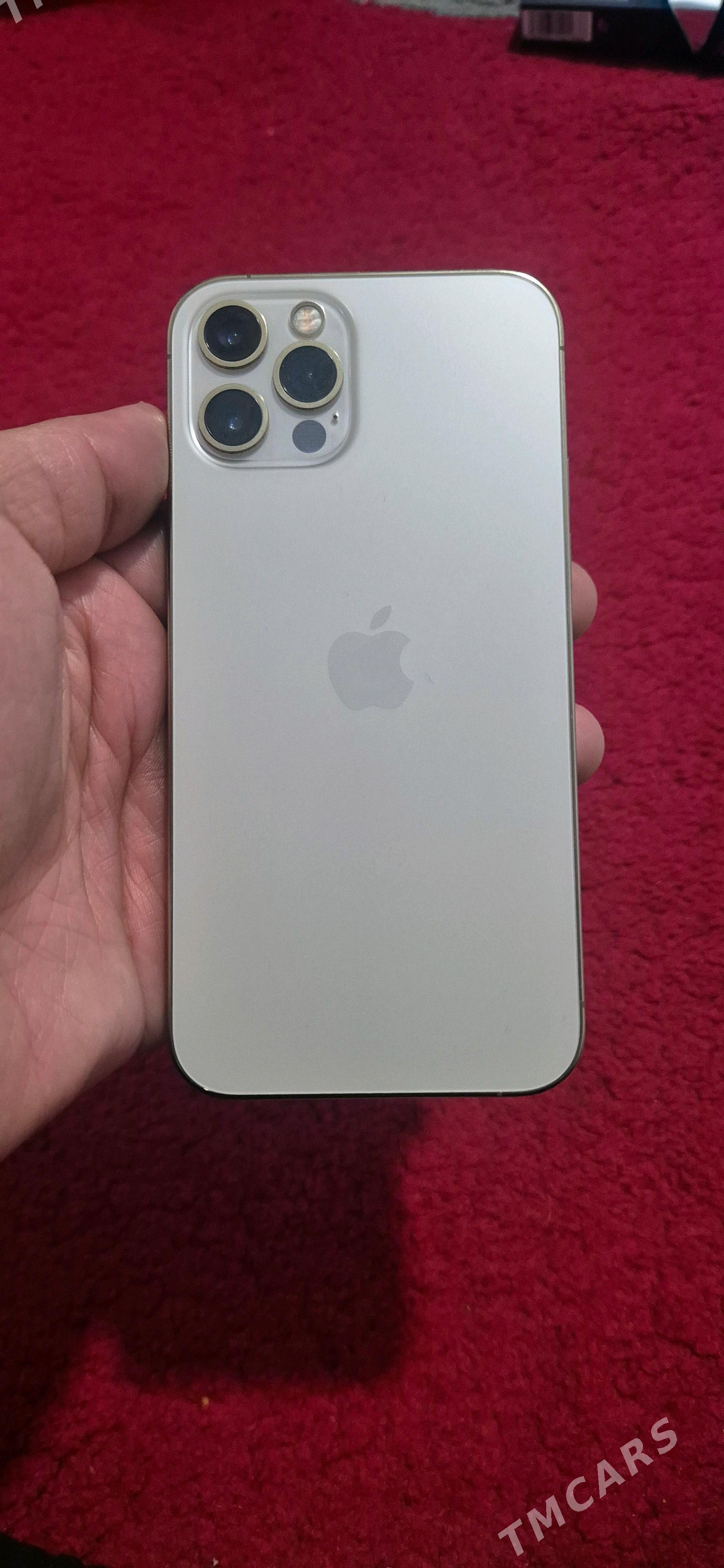 Iphone12 Gold - Bedew - img 1