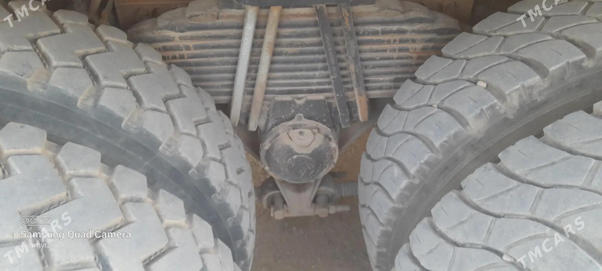 Maz Samosval 2013 - 400 000 TMT - Теджен - img 4