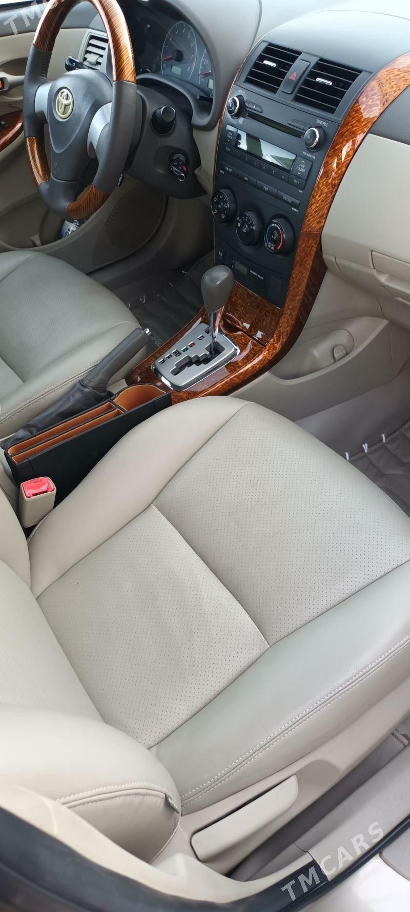 Toyota Corolla 2010 - 166 000 TMT - Ашхабад - img 4