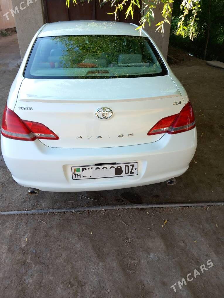 Toyota Avalon 2006 - 165 000 TMT - Köneürgenç - img 4