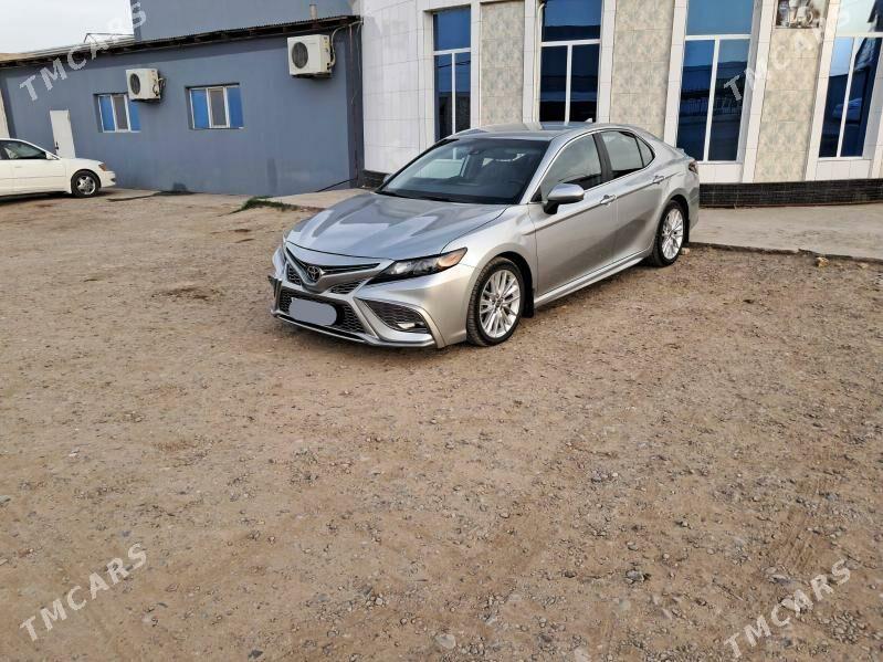 Toyota Camry 2021 - 315 000 TMT - Векильбазар - img 3