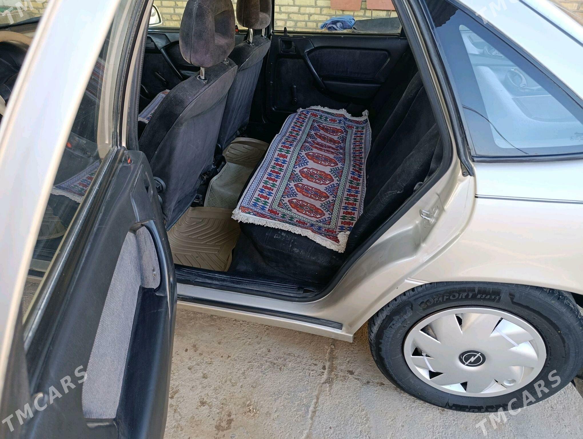 Opel Vectra 1992 - 50 000 TMT - Мары - img 6