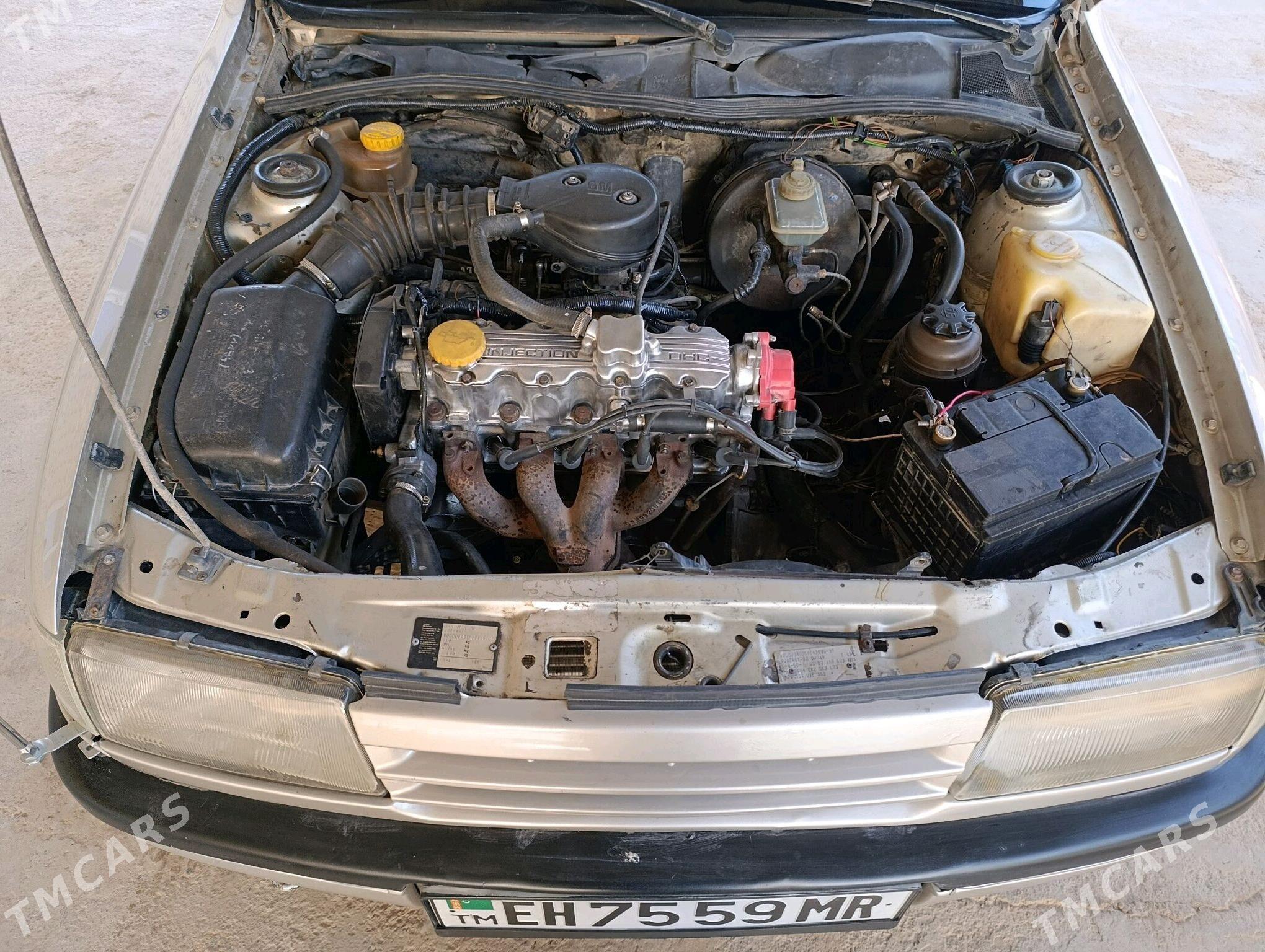 Opel Vectra 1992 - 50 000 TMT - Мары - img 7