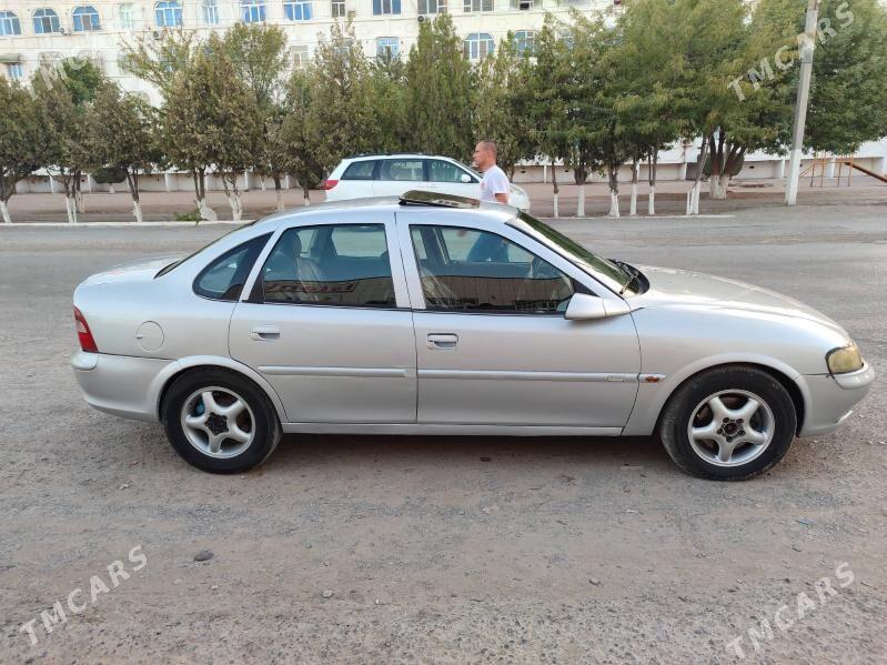 Opel Astra 1998 - 57 000 TMT - Теджен - img 2