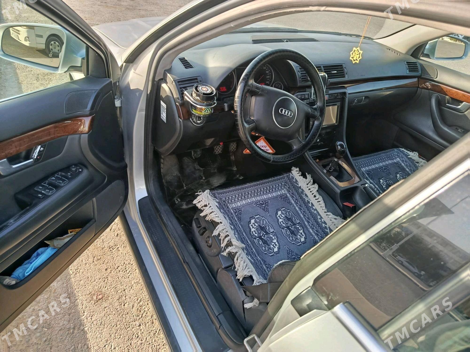 Audi A4 2003 - 58 000 TMT - Мары - img 1