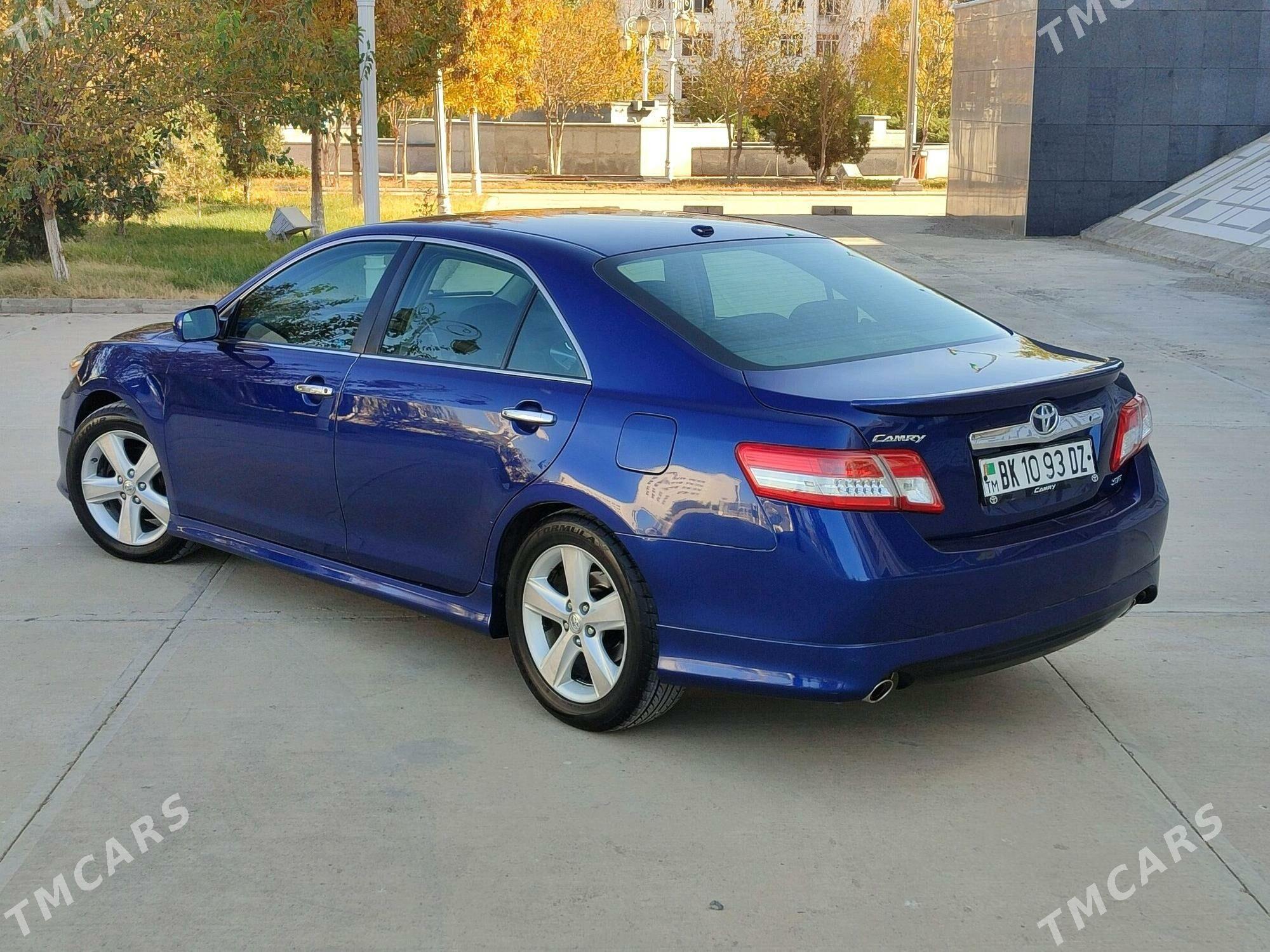 Toyota Camry 2011 - 230 000 TMT - Дашогуз - img 5