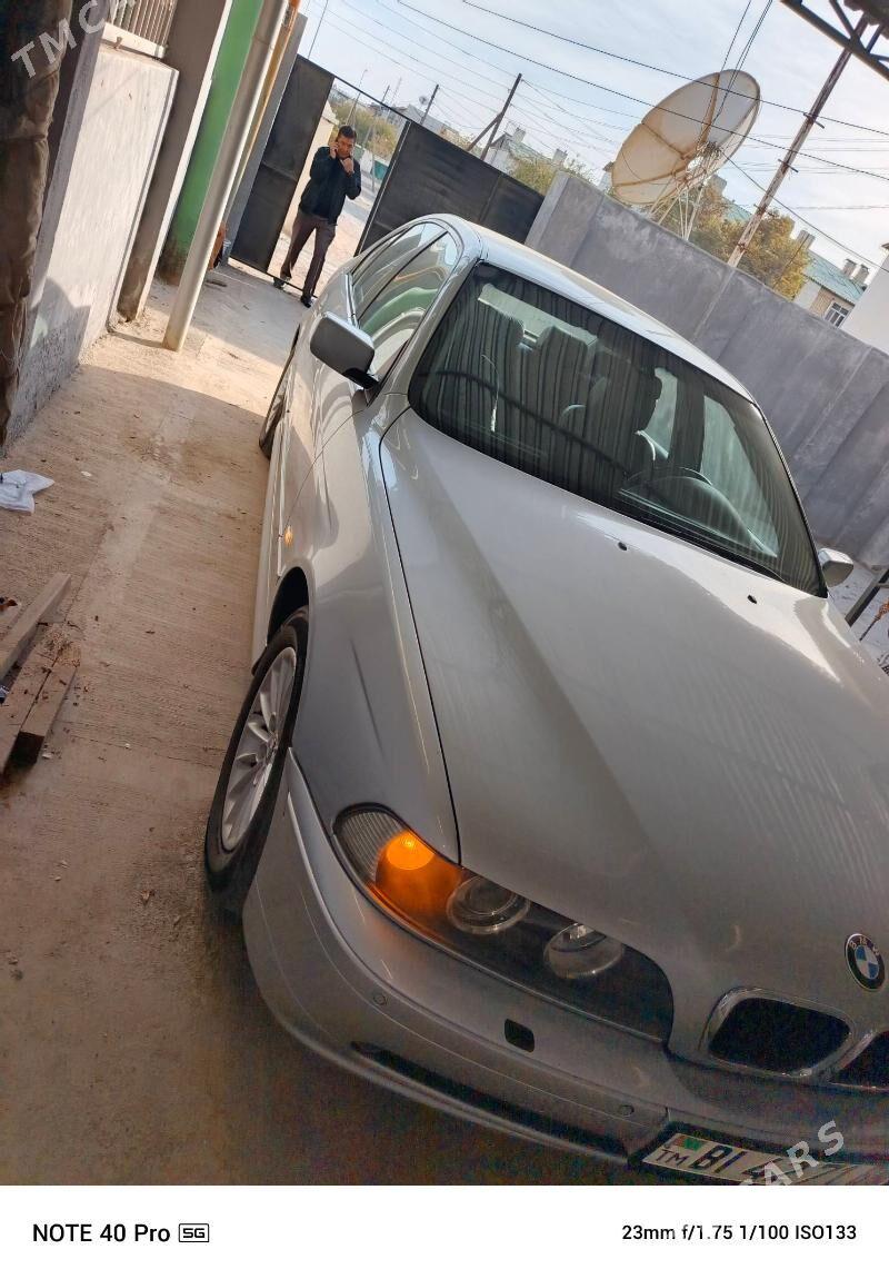 BMW E39 2002 - 100 000 TMT - Туркменбаши - img 7
