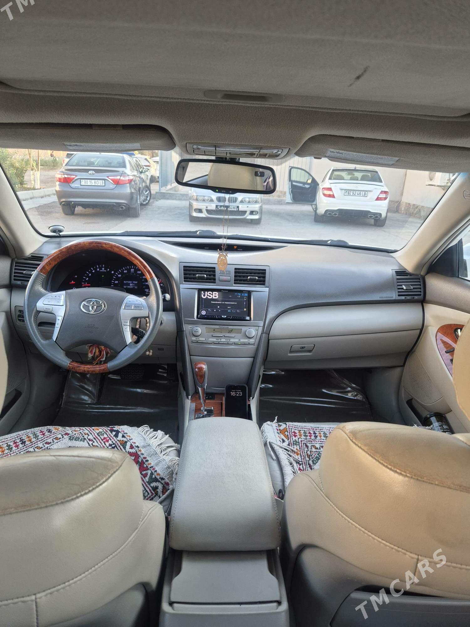 Toyota Camry 2011 - 235 000 TMT - Türkmenabat - img 4