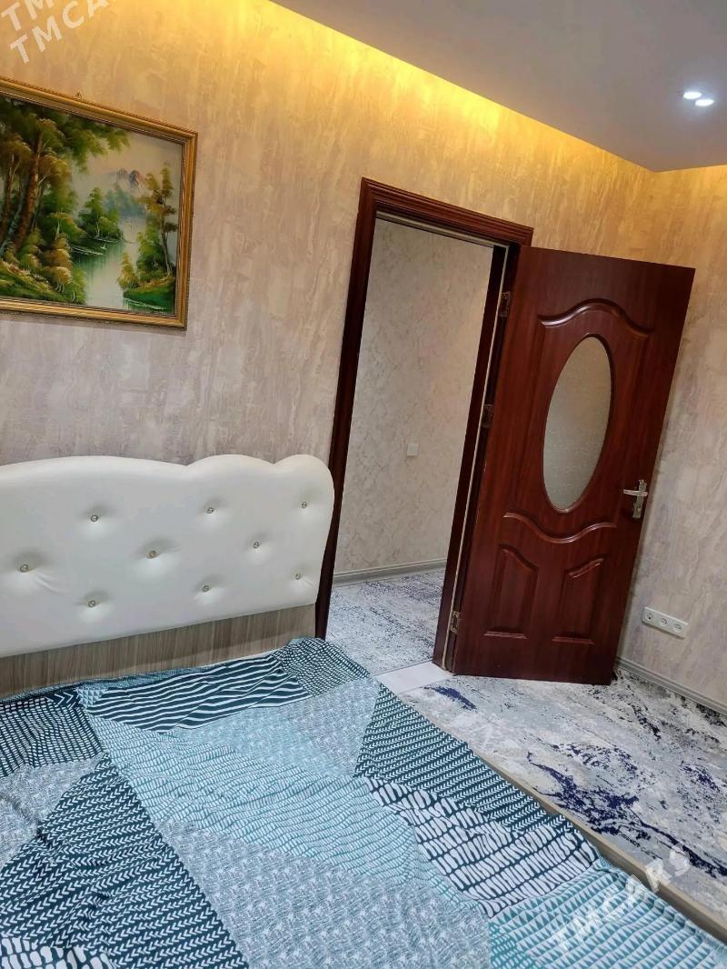 5 mkr 3/2 2komnat - 5 мкр - img 2