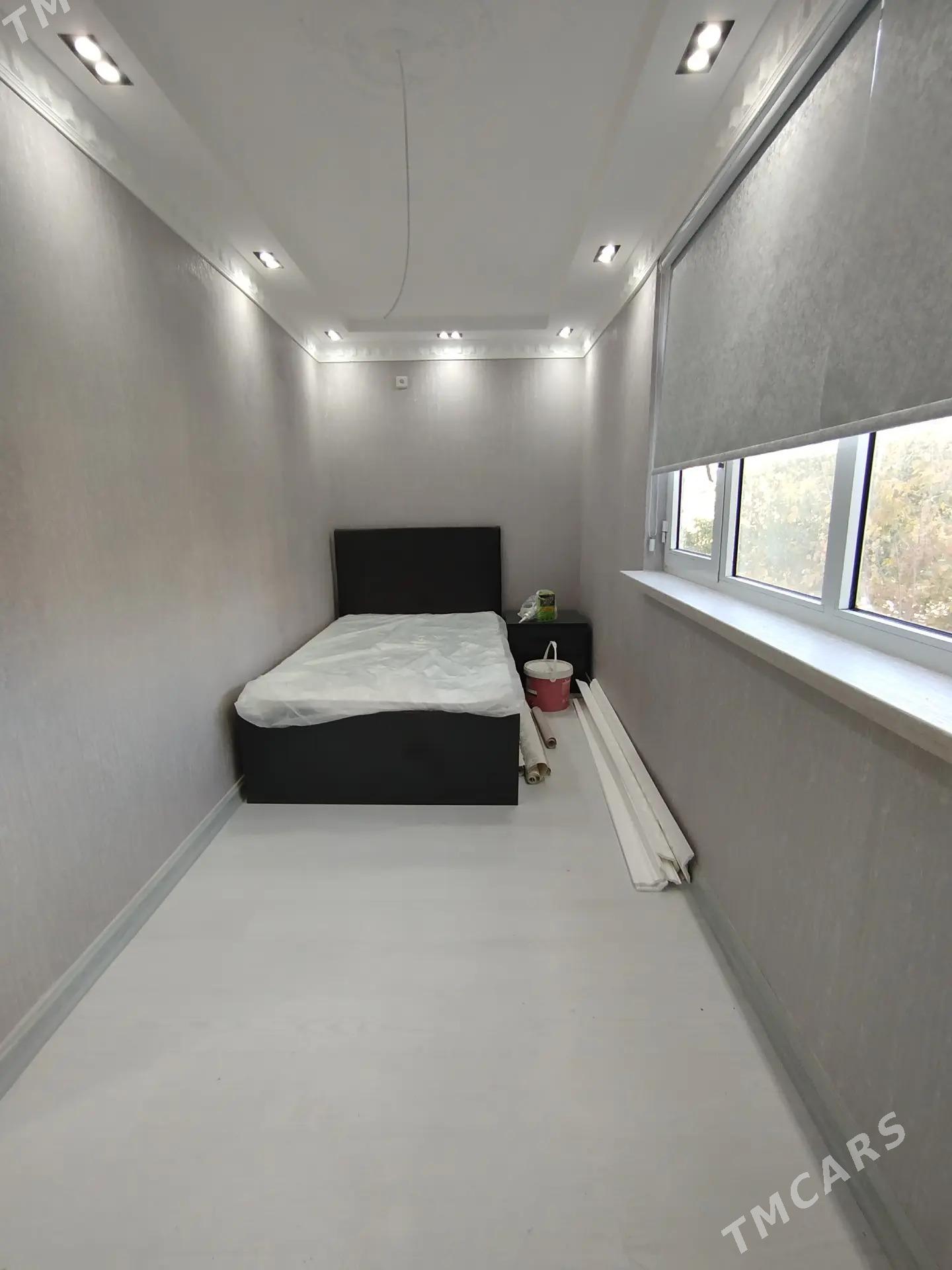 2 ком 4/2 этаж 9 мкр - 9 мкр - img 1