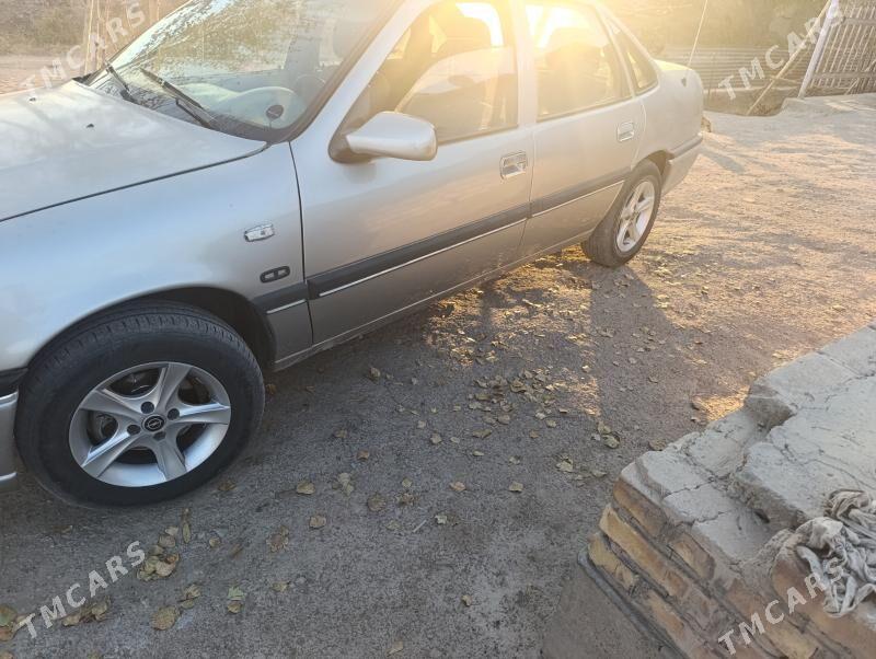 Opel Vectra 1993 - 55 000 TMT - Gubadag - img 2