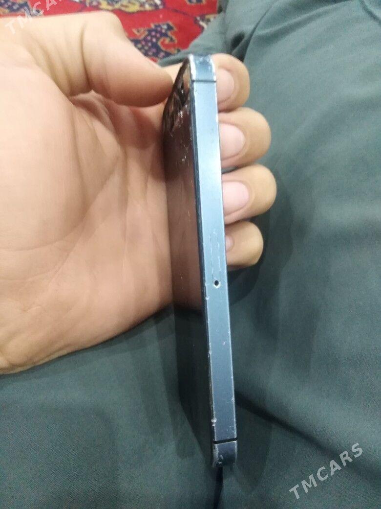 Iphone 5 - Дашогуз - img 6