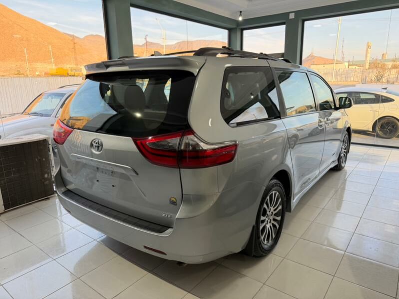 Toyota Sienna 2020 - 558 000 TMT - Balkanabat - img 3