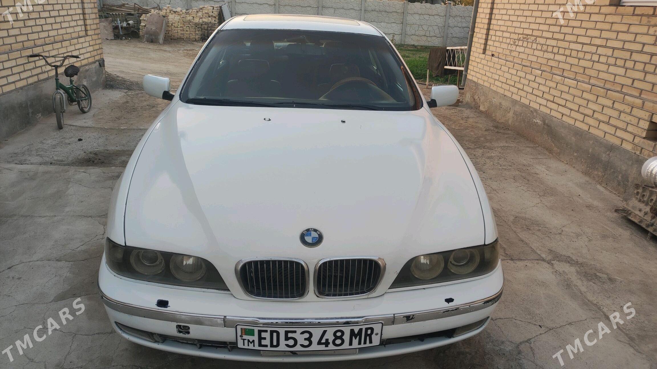 BMW E39 1996 - 70 000 TMT - Мары - img 1