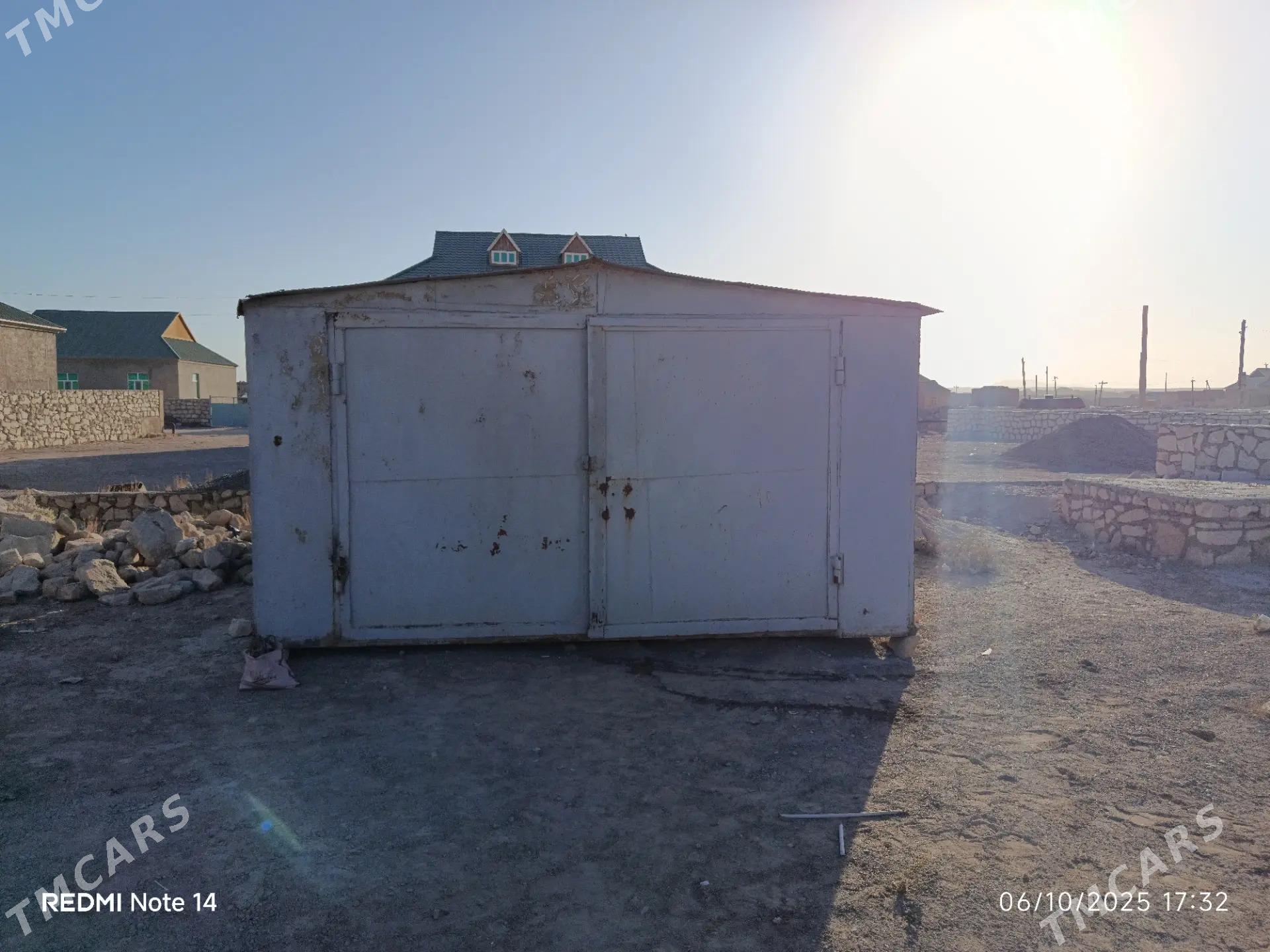 Garaž Satlyk. Продаётся Гаража - Туркменбаши - img 1