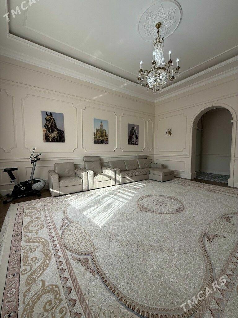  Moskowiski 7et 4kom full - Moskowskiý köç. (10 ýyl abadançylyk şaýoly) - img 6