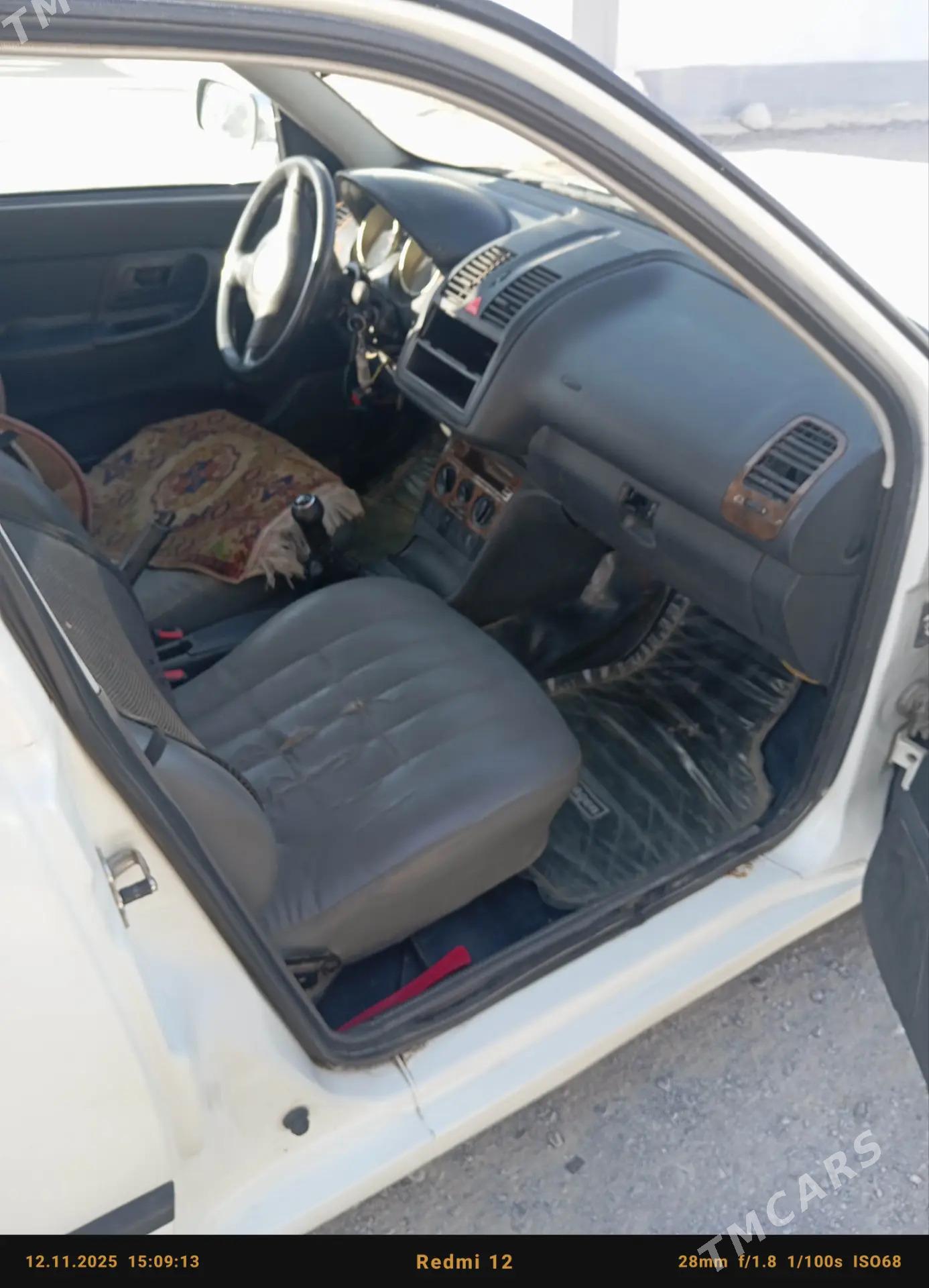 Volkswagen Caddy 2008 - 70 000 TMT - Анев - img 2