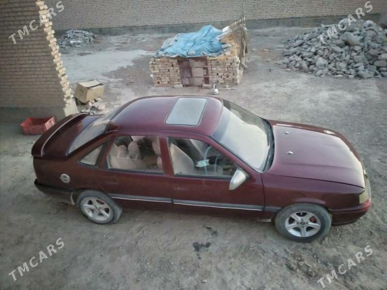Opel Vectra 1991 - 33 000 TMT - Чарджоу - img 1