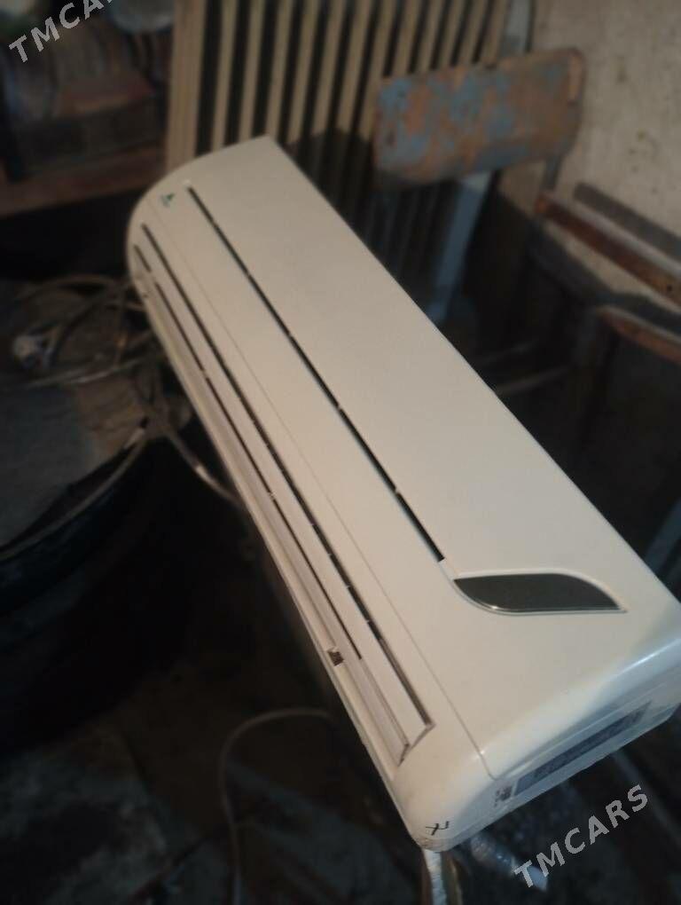 Kansaner Hyundai 40kv - Ашхабад - img 3