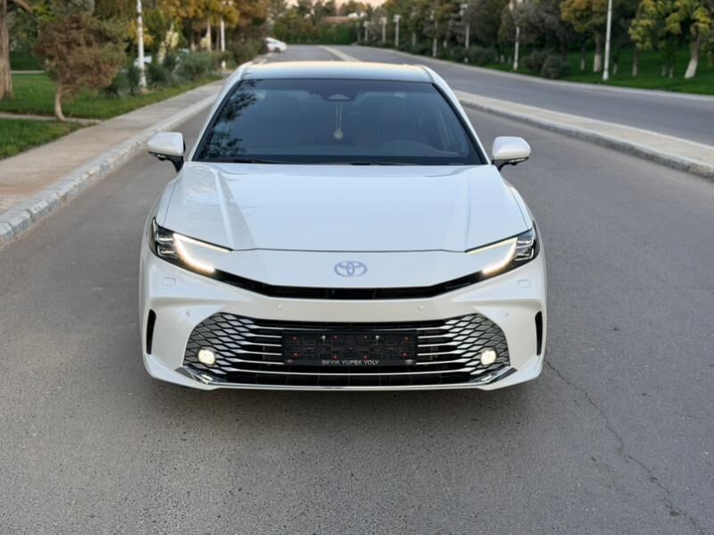 Toyota Camry 2025 - 640 000 TMT - Ашхабад - img 3