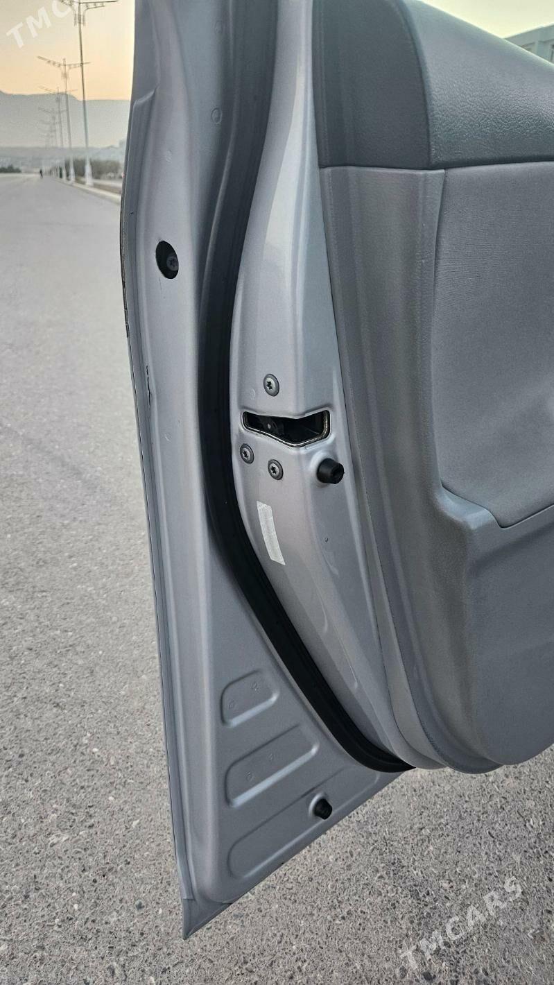 Toyota Corolla 2010 - 170 000 TMT - Гуртли - img 10