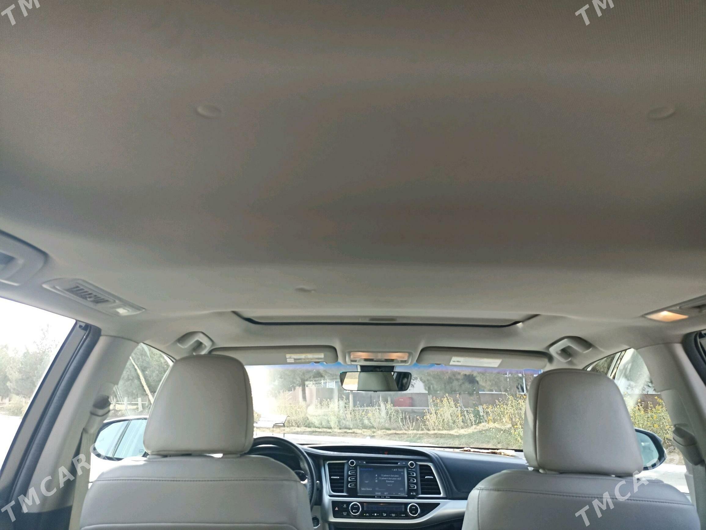 Toyota Highlander 2017 - 420 000 TMT - Мары - img 9