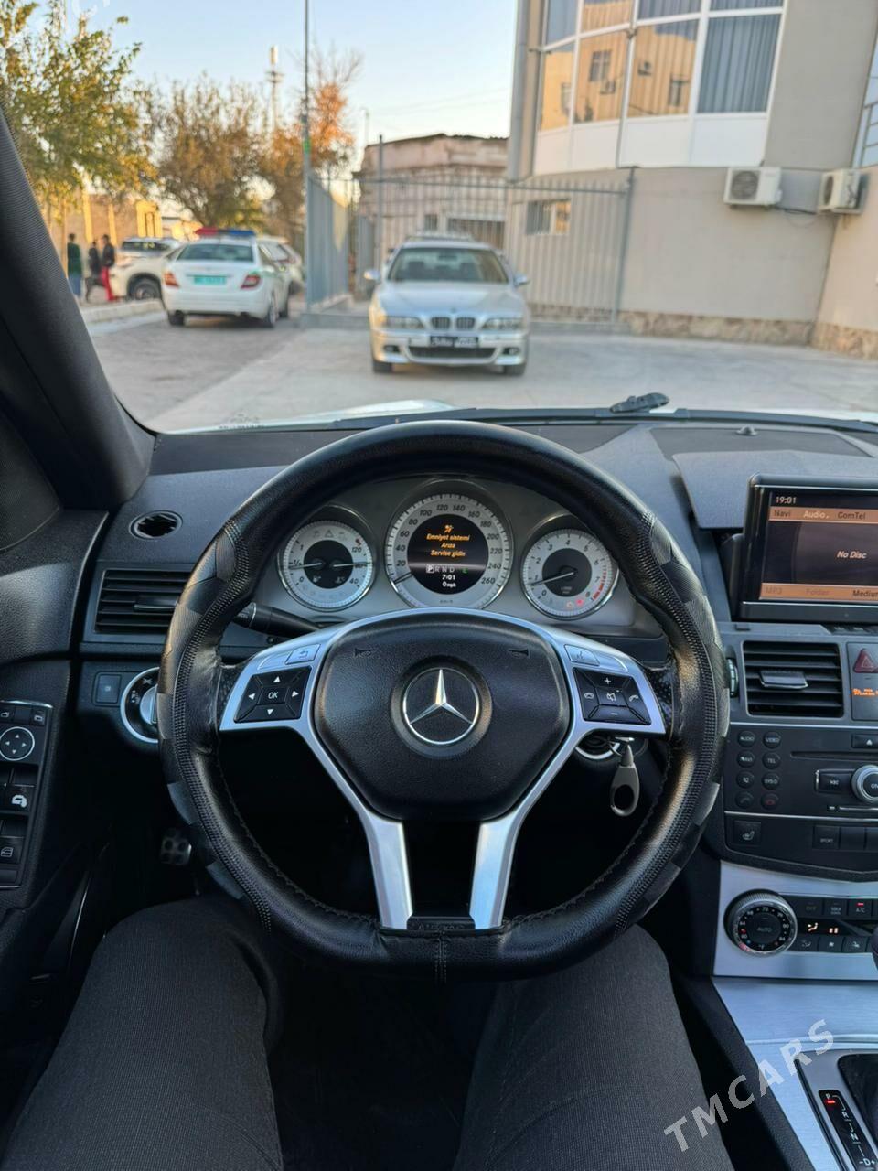 Mercedes-Benz C300 2010 - 220 000 TMT - Türkmenabat - img 8