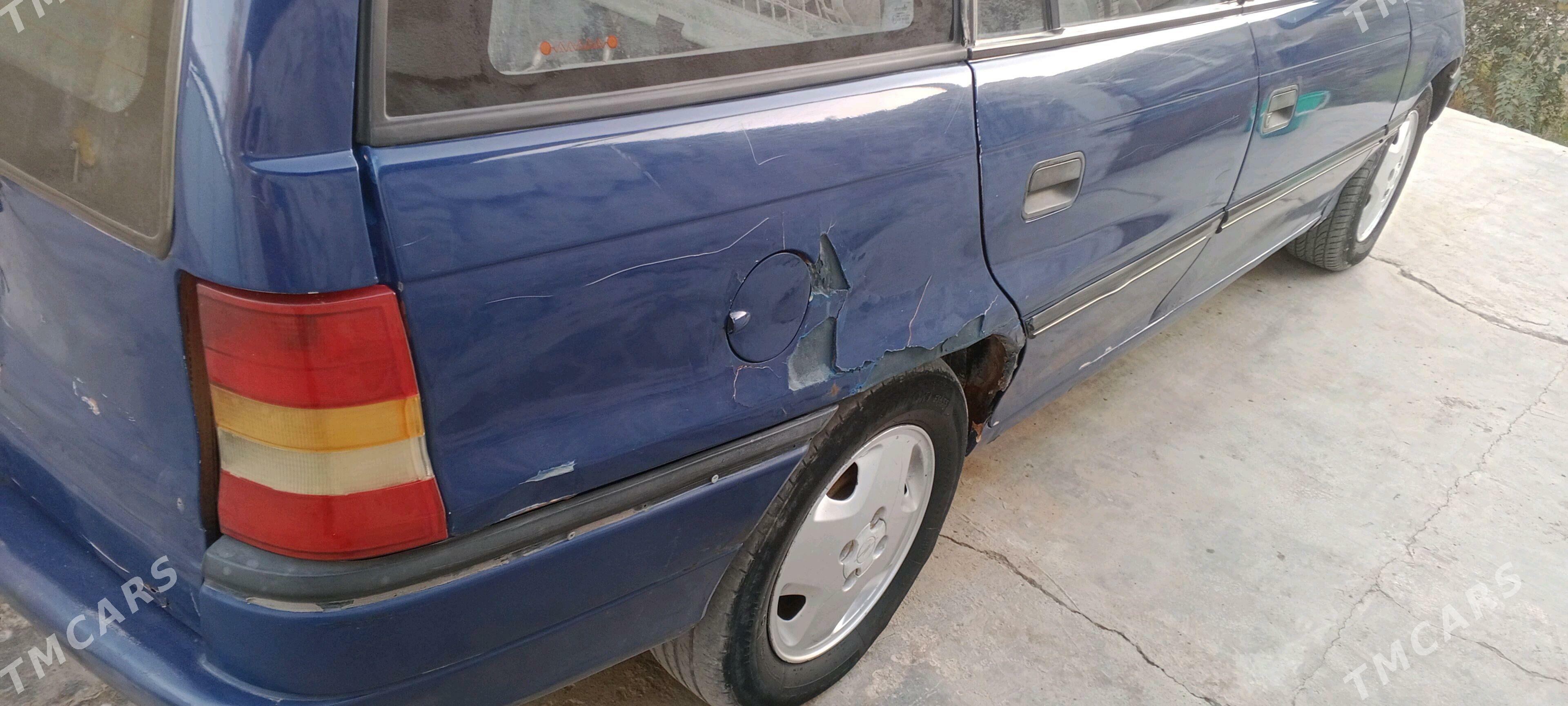 Opel Astra 1993 - 27 000 TMT - Байрамали - img 2