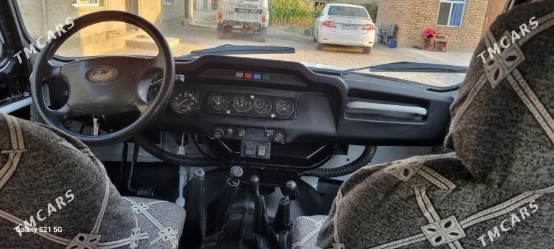 UAZ 469 2001 - 65 000 TMT - Бахарден - img 5