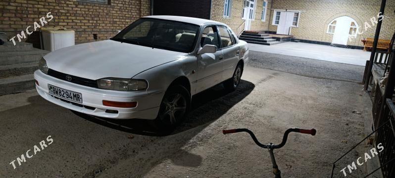 Toyota Camry 1994 - 80 000 TMT - Sakarçäge - img 4
