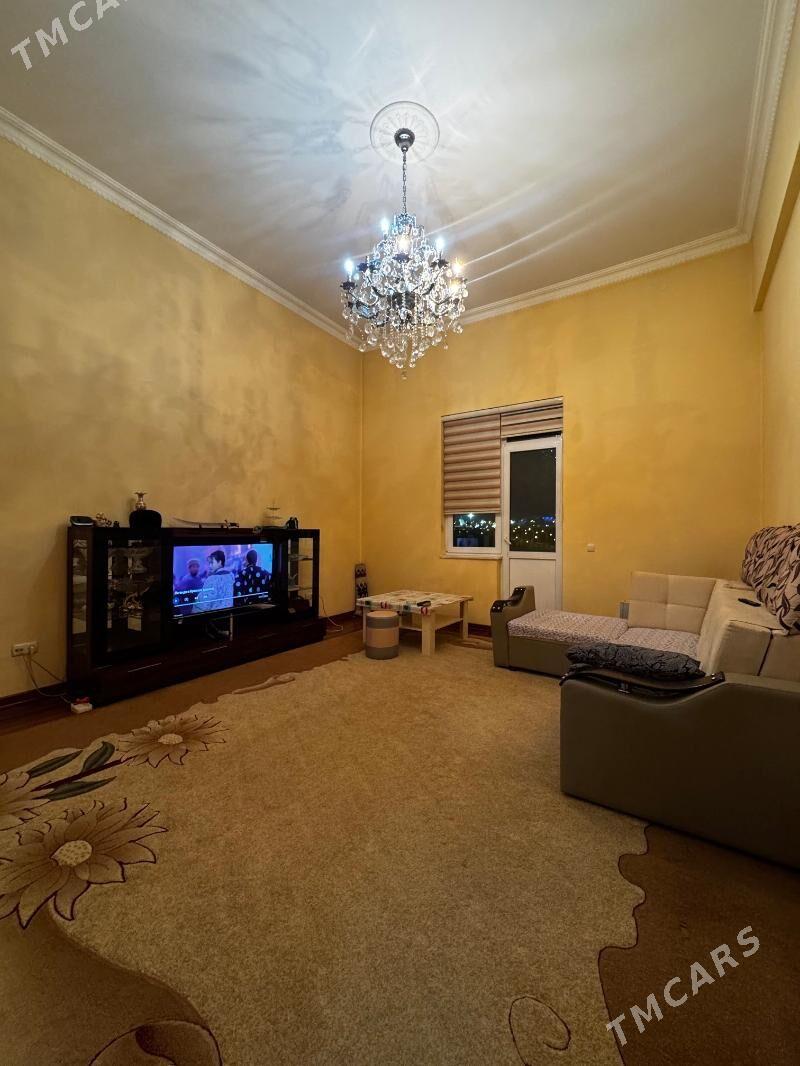 padwoyski elitka 3 komnat - ул. Подвойского (Битарап Туркменистан шаёлы) - img 1